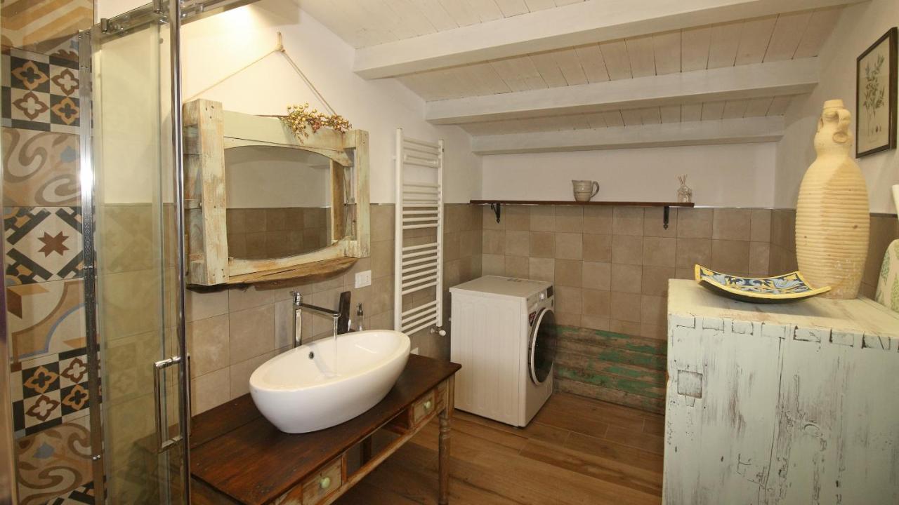 הוילה לסקארי Casa Tre Noci מראה חיצוני תמונה
